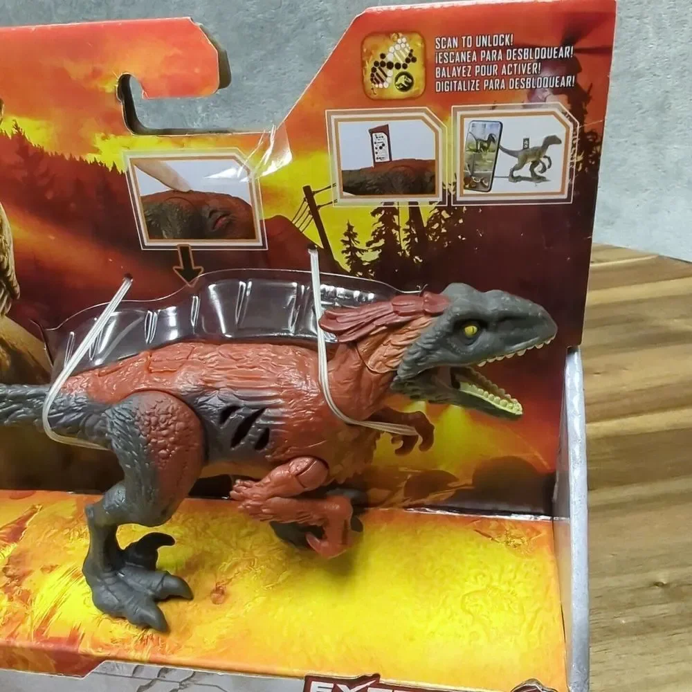 Jurassic World Dominion Pyroraptor Extreme Damage Dino Mattel‎ 2021